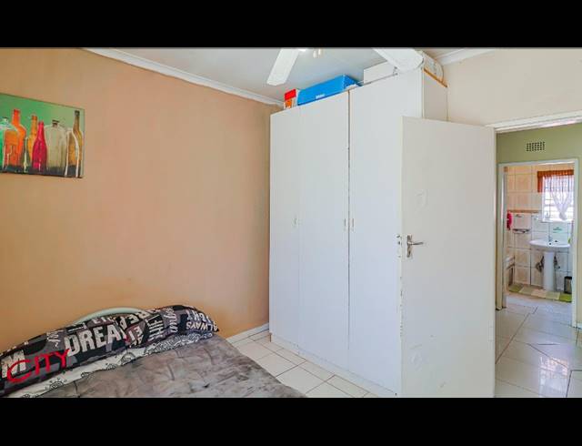 3 BEDROOM FREEHOLD FOR SALE IN ELDORADO PARK